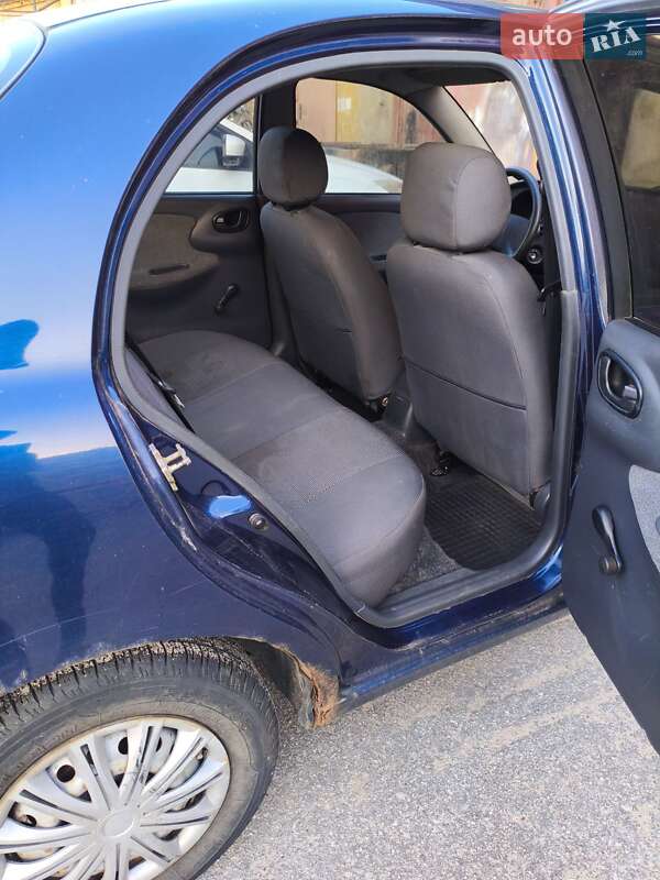 Седан Daewoo Lanos 2005 в Києві