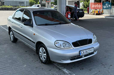 Седан Daewoo Lanos 1998 в 