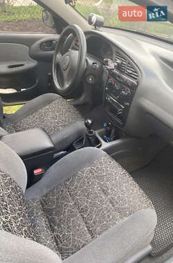 Седан Daewoo Lanos 2004 в 