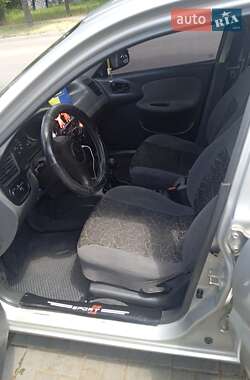 Седан Daewoo Lanos 2002 в 