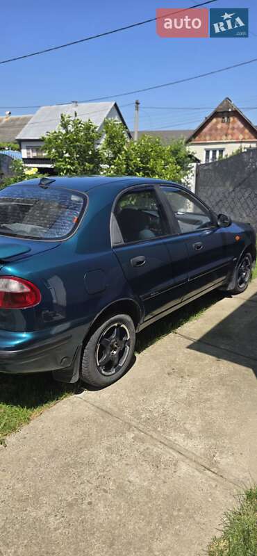Седан Daewoo Lanos 2005 в Хусте
