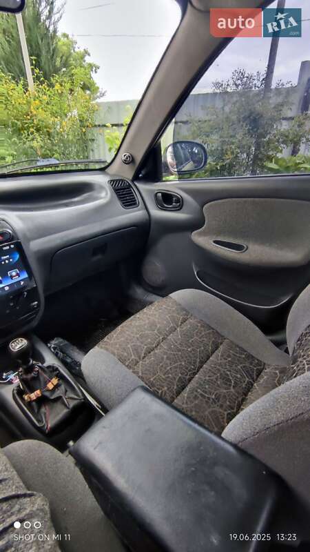 Седан Daewoo Lanos 2007 в Солотвине