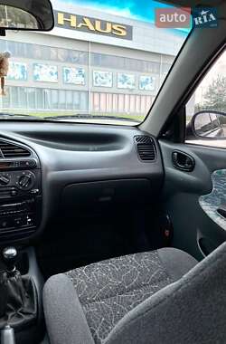 Седан Daewoo Lanos 2003 в 