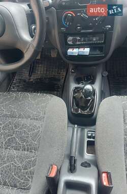 Седан Daewoo Lanos 2004 в 
