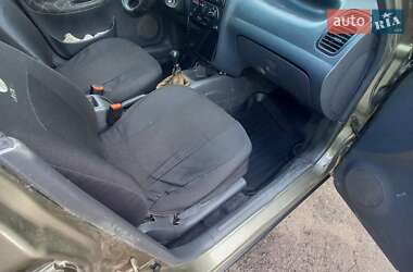 Седан Daewoo Lanos 2003 в 