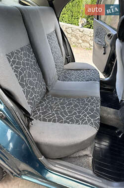 Седан Daewoo Lanos 2003 в 