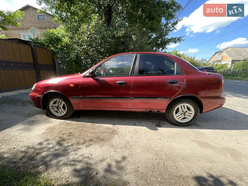 Седан Daewoo Lanos 2002 в Виннице