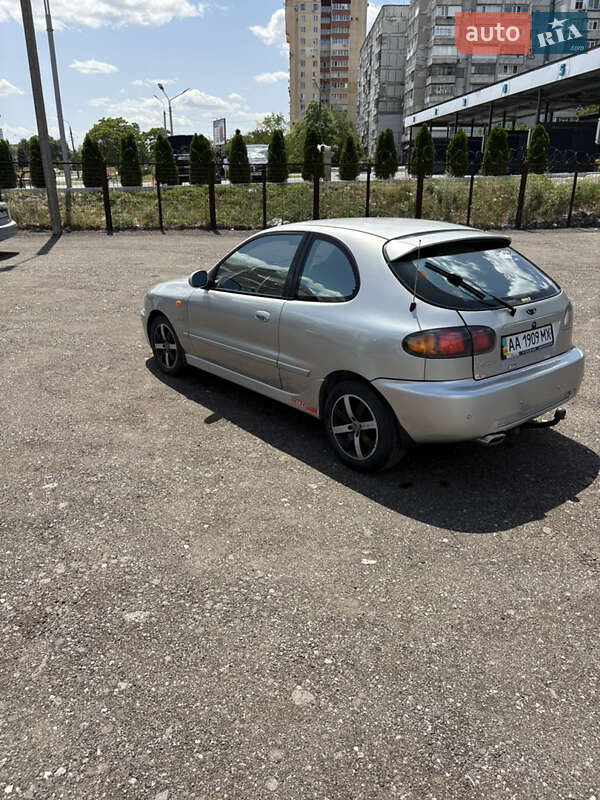 Хэтчбек Daewoo Lanos 2003 в Запорожье