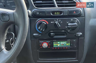 Седан Daewoo Lanos 2003 в 