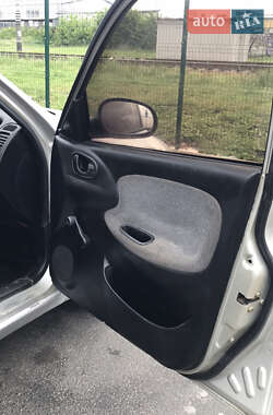 Седан Daewoo Lanos 2005 в 