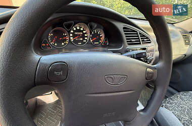 Седан Daewoo Lanos 2002 в 