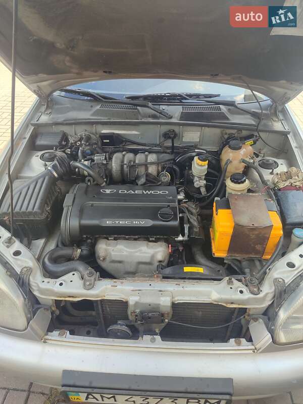 Седан Daewoo Lanos 2007 в Житомирі