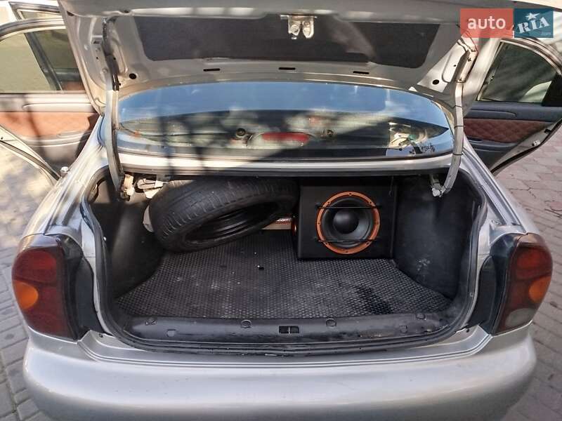 Седан Daewoo Lanos 2006 в Покрові