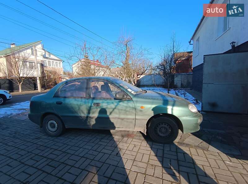 Седан Daewoo Lanos 2009 в Житомире