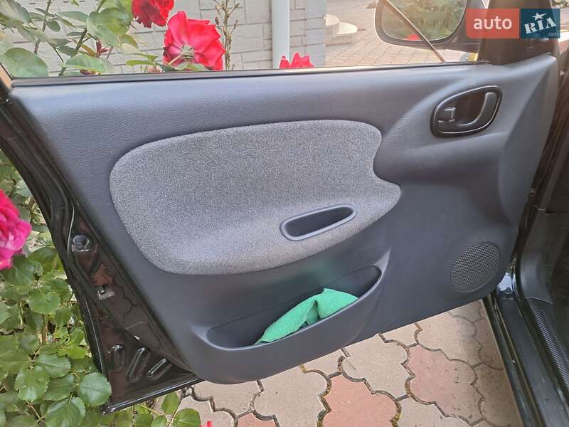 Седан Daewoo Lanos 2008 в Дунаївцях
