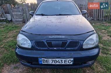 Седан Daewoo Lanos 2005 в Ромнах