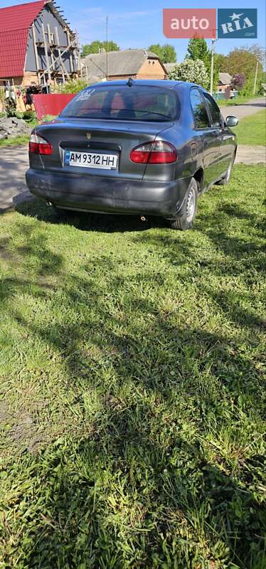 Седан Daewoo Lanos 1998 в Бердичеві