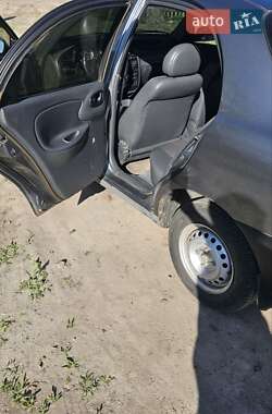 Седан Daewoo Lanos 1998 в 