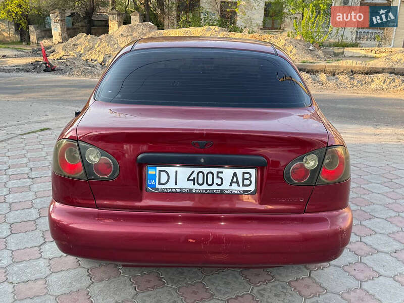 Седан Daewoo Lanos 2002 в Николаеве