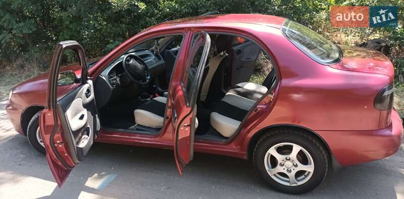 Седан Daewoo Lanos 2006 в Одессе