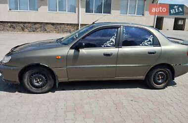 Седан Daewoo Lanos 2004 в Дунаевцах