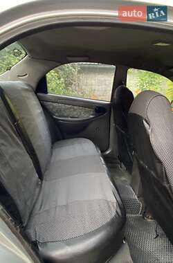 Седан Daewoo Lanos 2003 в Днепре