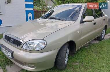 Седан Daewoo Lanos 2013 в Хороле