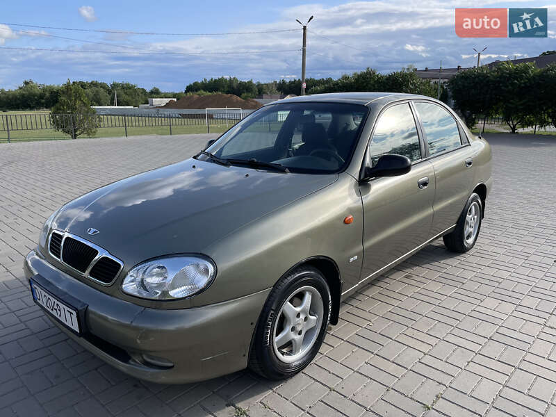 Седан Daewoo Lanos 2002 в 