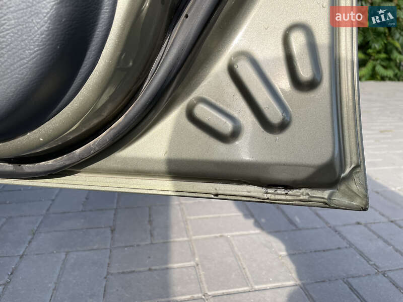 Седан Daewoo Lanos 2002 в Близнюках