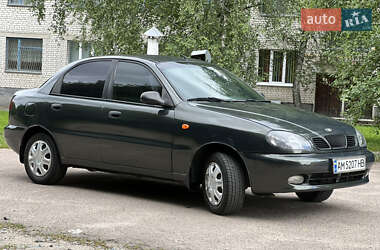 Седан Daewoo Lanos 2005 в 
