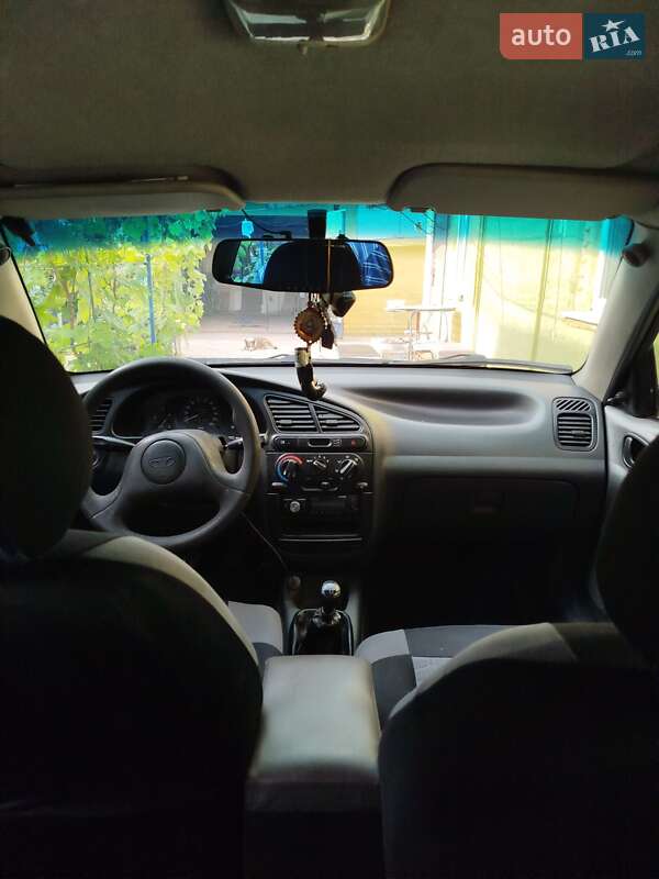 Седан Daewoo Lanos 2007 в Кривом Роге