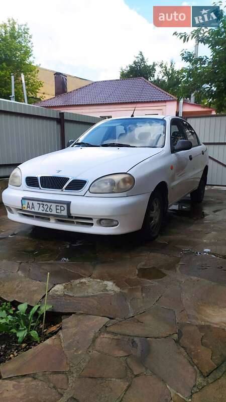 Седан Daewoo Lanos 2008 в 
