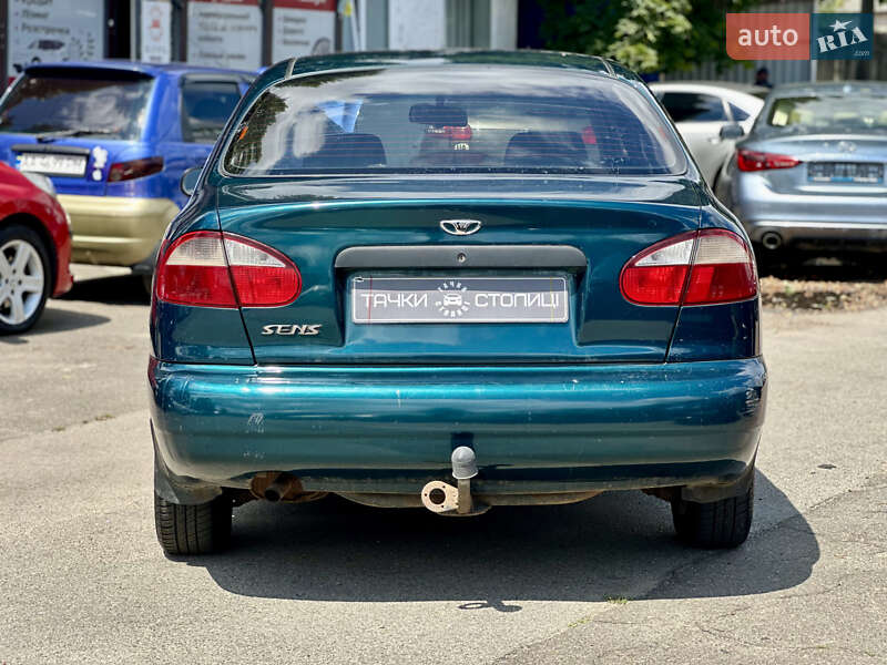 Седан Daewoo Lanos 2004 в Киеве