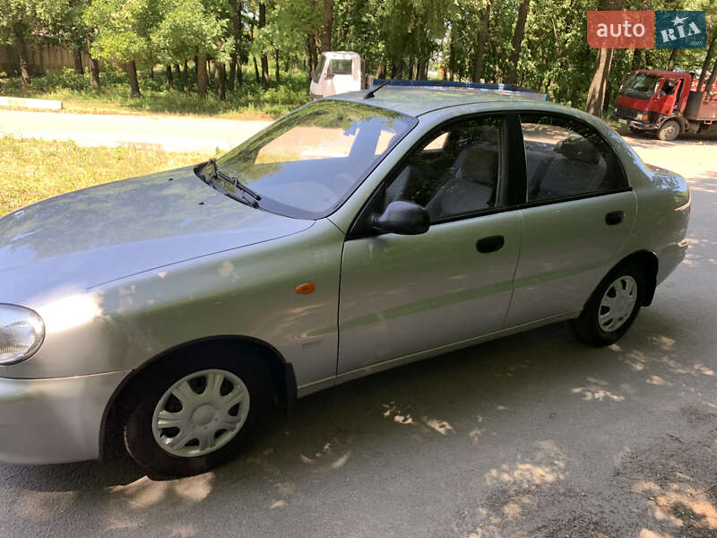 Седан Daewoo Lanos 2008 в 