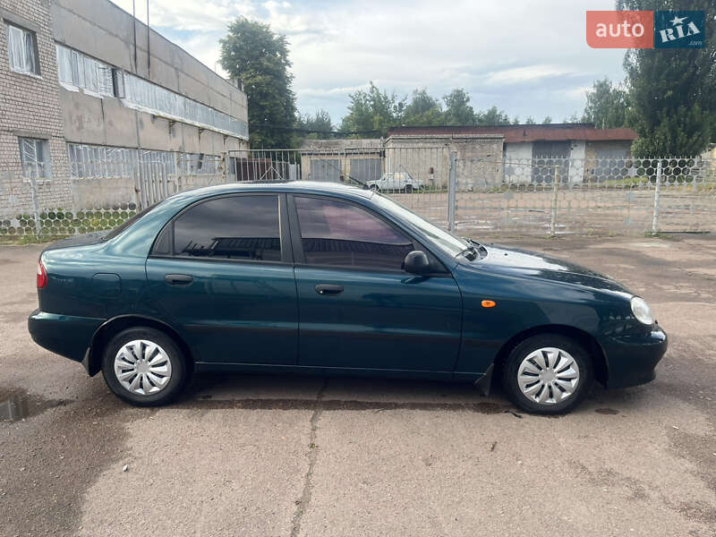 Седан Daewoo Lanos 2005 в Киеве
