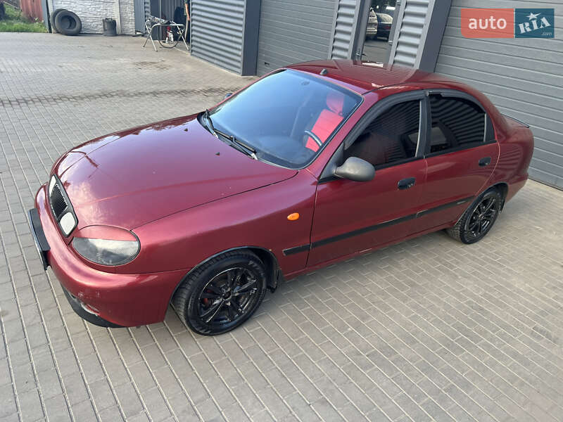 Седан Daewoo Lanos 2005 в Лозовой