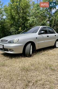 Седан Daewoo Lanos 2004 в 