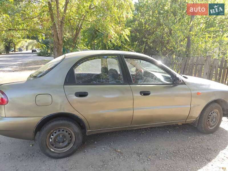 Седан Daewoo Lanos 2007 в Новомосковске