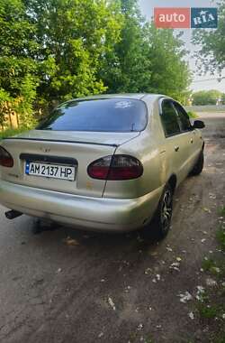 Седан Daewoo Lanos 2004 в 