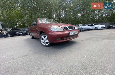 Седан Daewoo Lanos 2004 в Дніпрі
