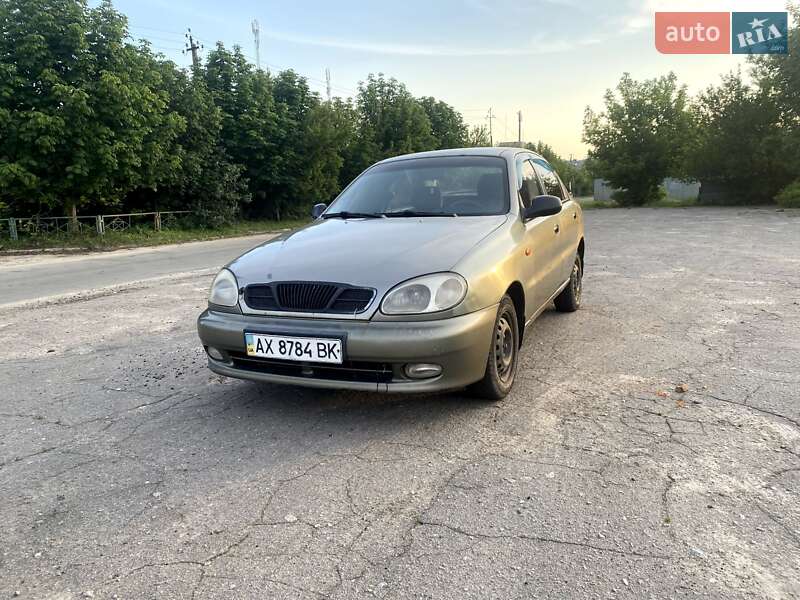 Седан Daewoo Lanos 2002 в Мерефа