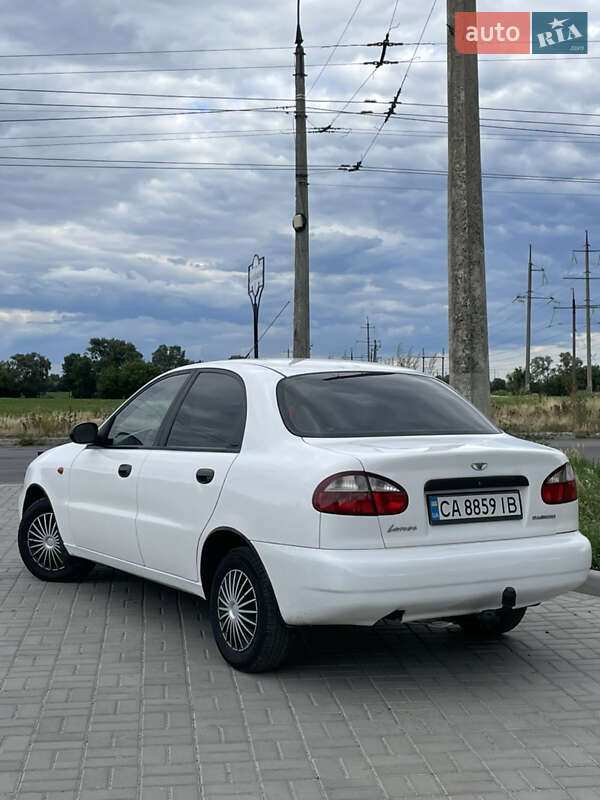 Седан Daewoo Lanos 2004 в Черкассах