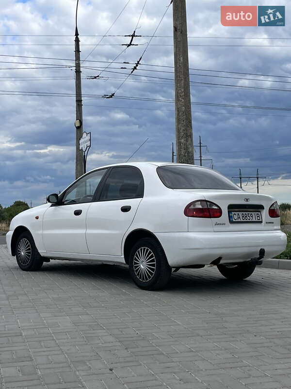 Седан Daewoo Lanos 2004 в Черкассах