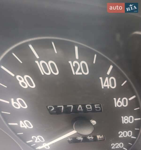Седан Daewoo Lanos 2003 в Ровно
