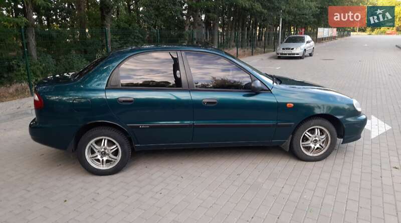 Седан Daewoo Lanos 2003 в Запорожье