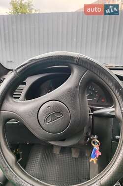 Седан Daewoo Lanos 2006 в Дніпрі