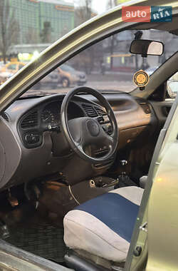 Седан Daewoo Lanos 2003 в 