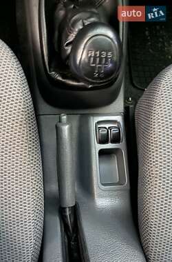 Седан Daewoo Lanos 2004 в 