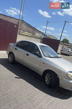 Седан Daewoo Lanos 2002 в 
