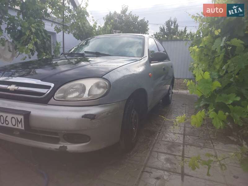 Хэтчбек Daewoo Lanos 2008 в Березнеговатом